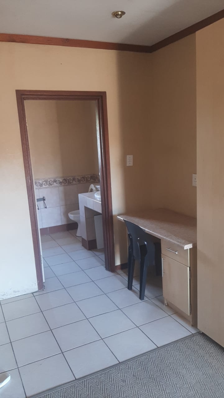 To Let 1 Bedroom Property for Rent in Brandwag Free State
